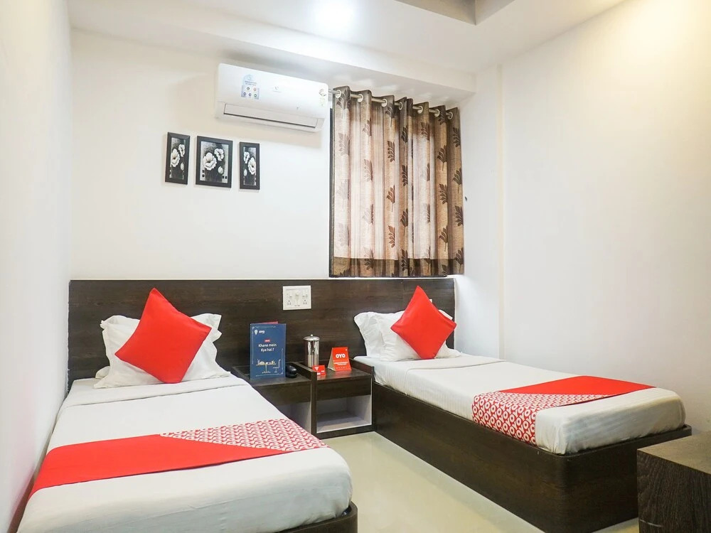 Soberdreams Service Apartment by OYO Rooms