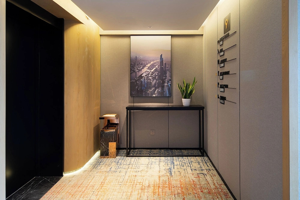 Rezen Langham Honor International Hotel Canton Fair Complex Kecun Metro Station Branch