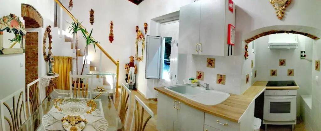 Imperio Romano Guest House