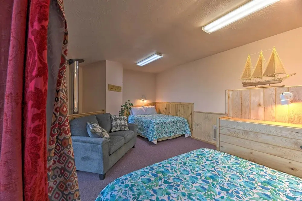 Sanderling Sea Cottages, Unit 2: Walk to Coast!