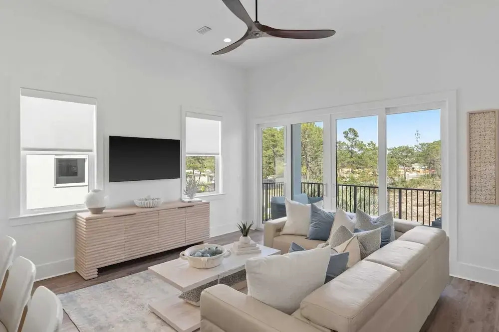 Pool, Hot Tub, Firepit, Walk to Beach Near Gulf Place