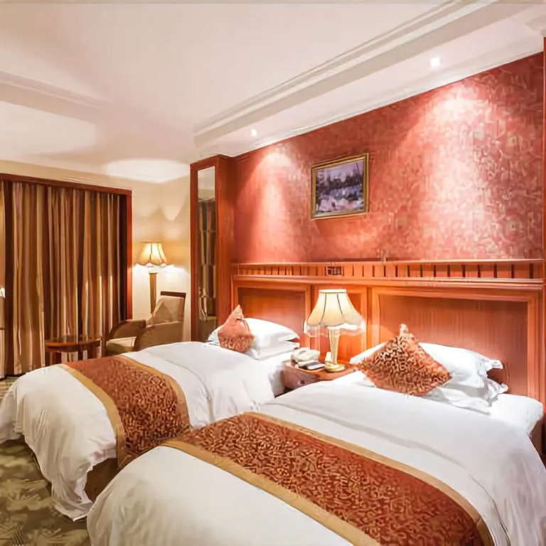Westqiang Homeland Hotel