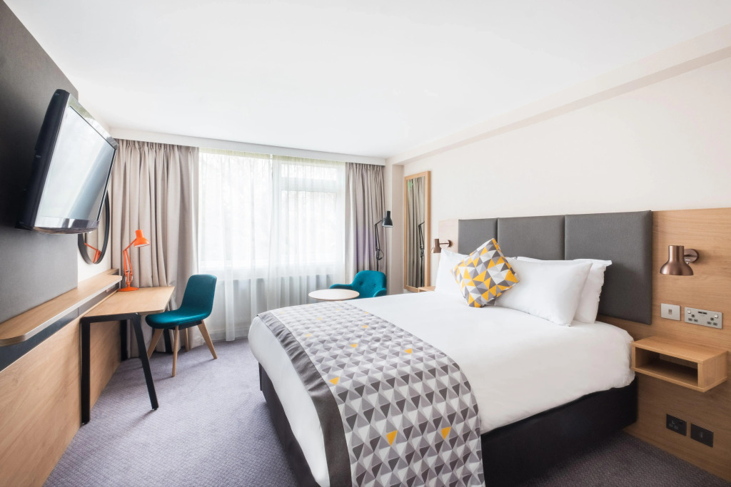 Holiday Inn Coventry M6, J2 by IHG