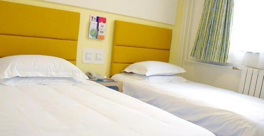 Yinzuo Jiayi Hotel (Heping Rd)