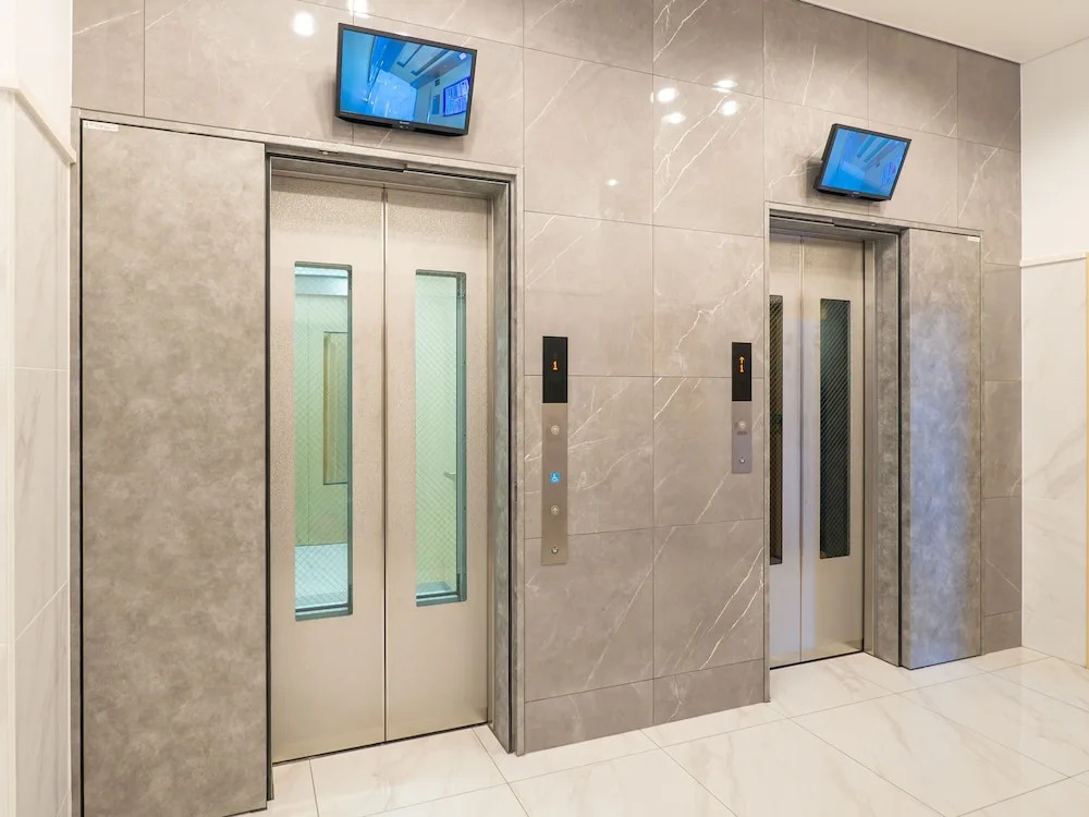 Toyoko Inn Yokohama-eki Nishi-guchi