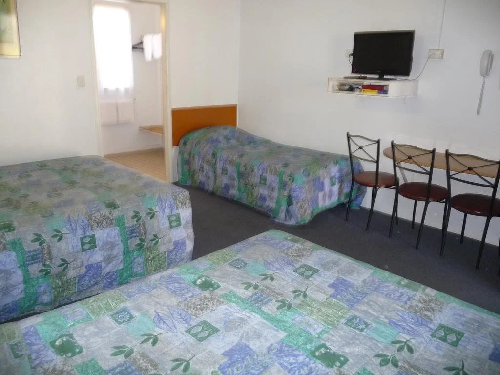 Bel Air Motel