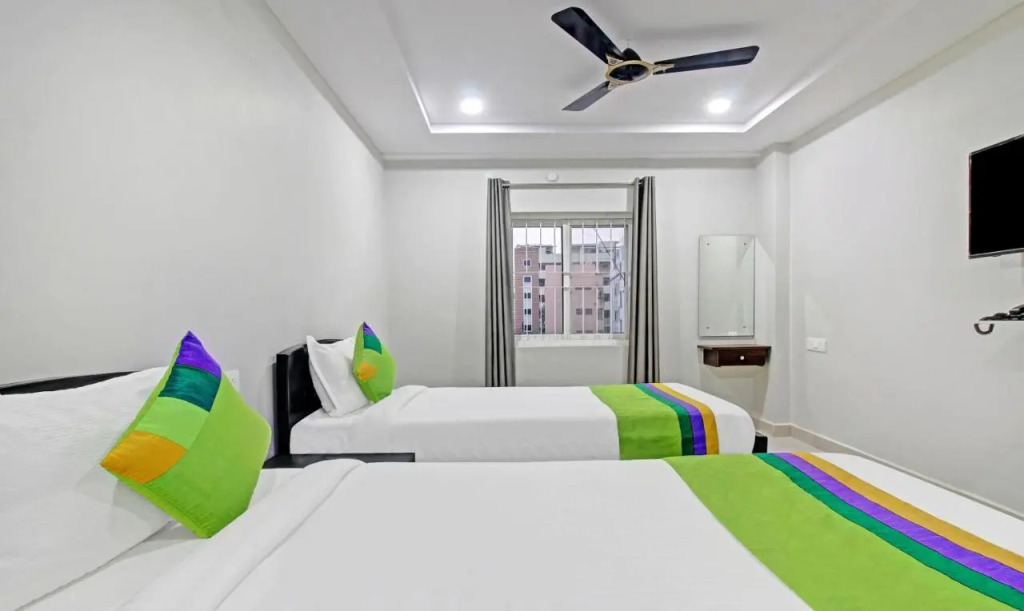 Itsy Hotels Sunrise Grand, Hitech City