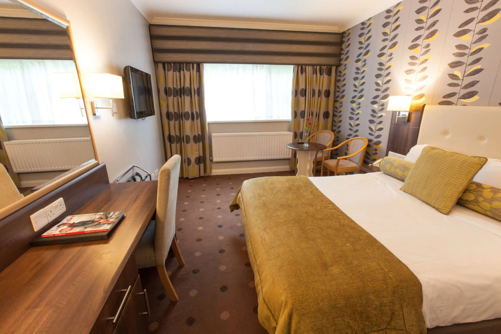 Best Western Plus White Horse Hotel