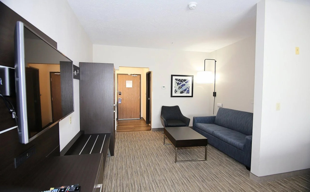 Holiday Inn Express Hotel & Suites Ashland by IHG