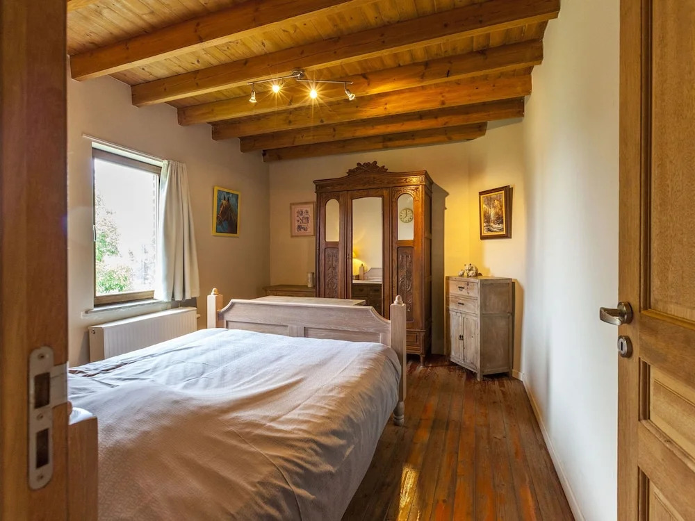 Elegant Farmhouse in Michelbeke - Brakel With Terrace, Garden