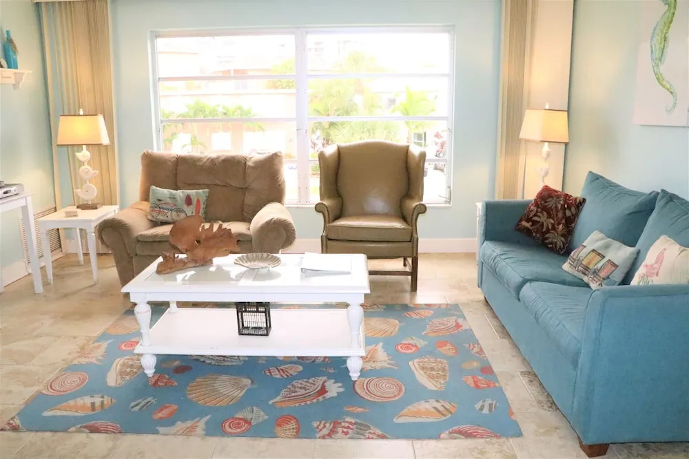 311 Canal - Awesome Village 2 Bedrooms 2 Bathrooms Condo