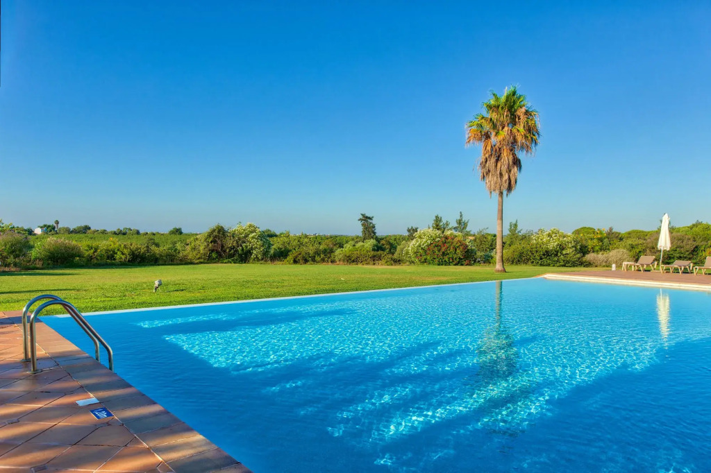 Colina Verde Resort