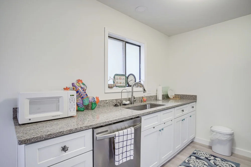 9 Mi to Beach! Family Getaway in Ocean Pines