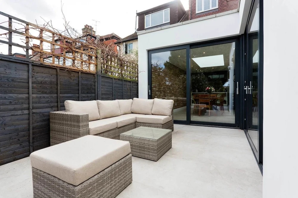 Bespoke Wimbledon Retreat