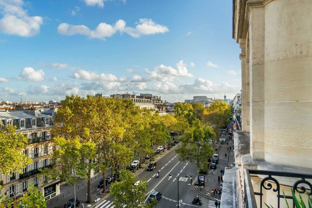 Stylish Vintage 3BR Apartment in Le Marais by GuestReady