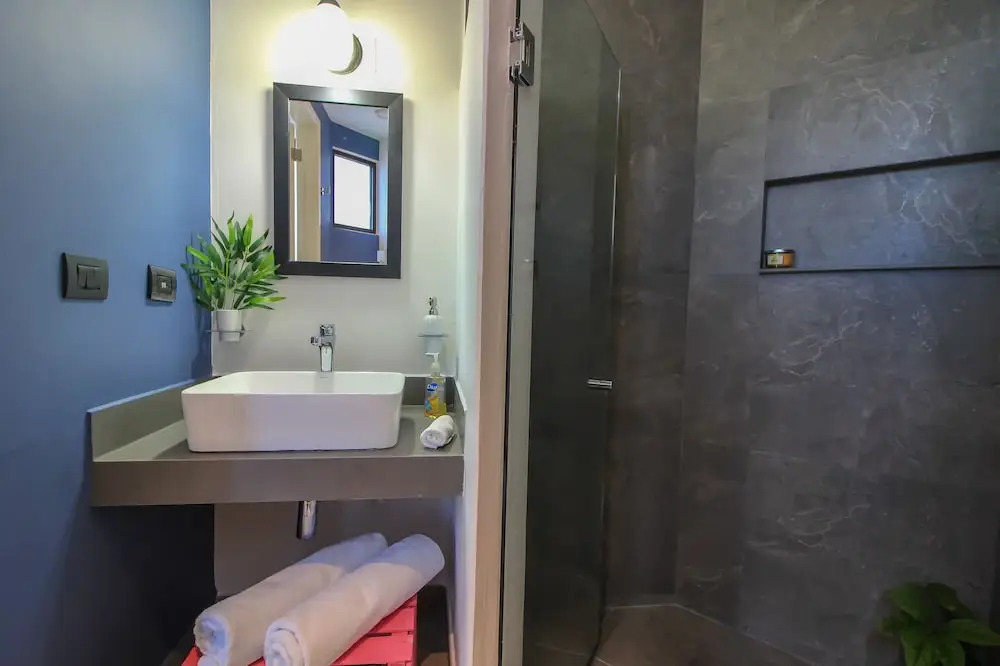 Laylie Tulum - Tropical 3 story condo with Rooftop