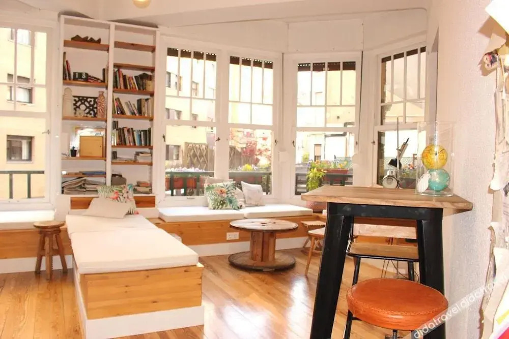 Aloha Hostel