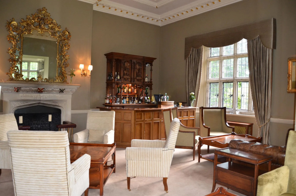 Waterford Castle Hotel & Golf Resort