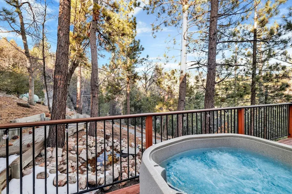 High-top Lakeview Chateau #2520