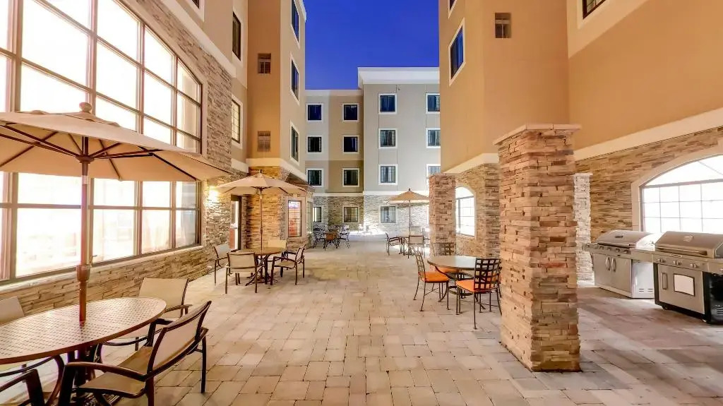 Staybridge Suites Ann Arbor - Research Parkway by IHG