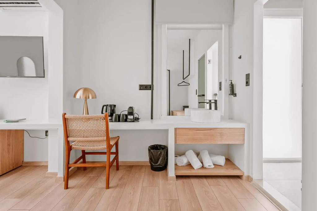 Plānis Str Urban Suites by Semavί