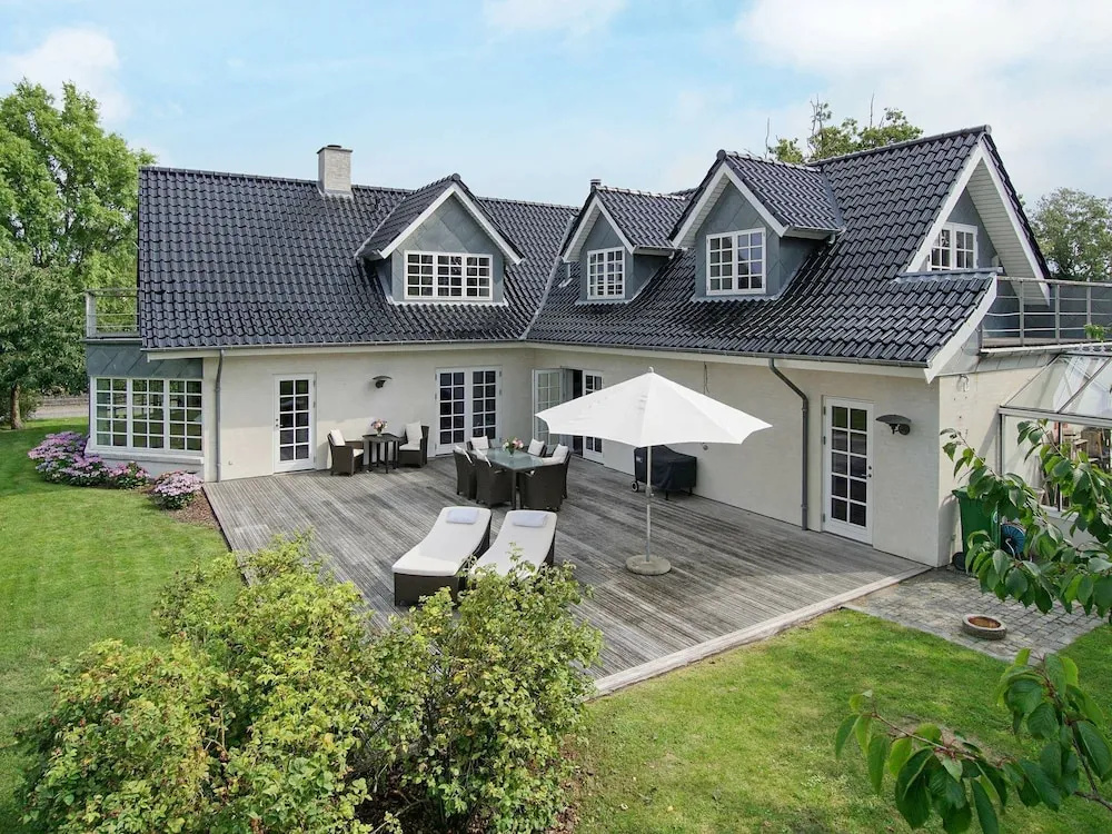 Peaceful Holiday Home in Rønne Near Beach