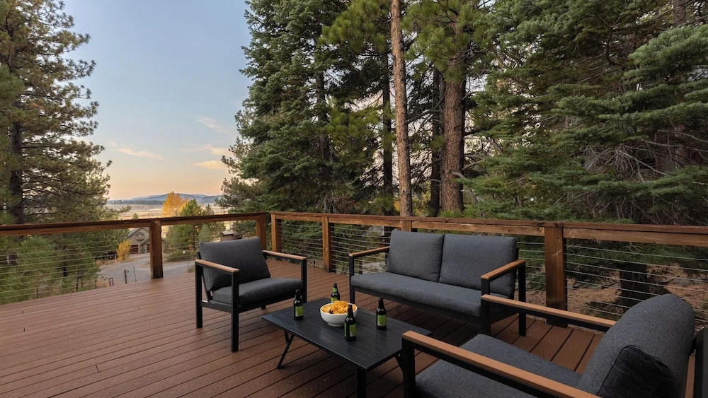 Redwood by Avantstay Secluded Cabin w/ Views & Spa 5mins to Northstar!