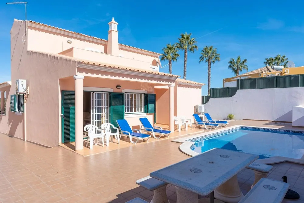 Villa Santa Maria