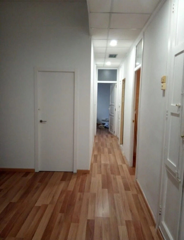 Apartment With 4 Bedrooms in València, With Terrace - 5 km From the Be