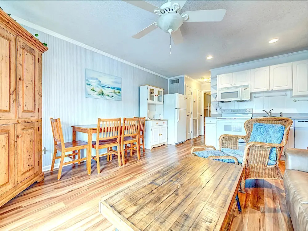 Hilton Head Beach & Tennis B114 - One Bedroom Condo