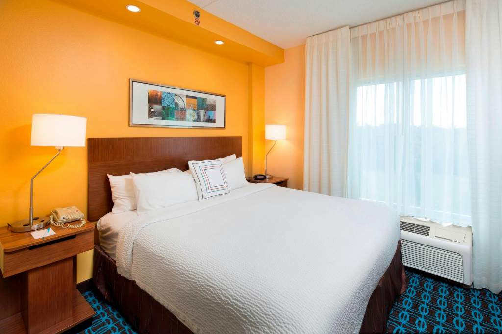SpringHill Suites by Marriott Newark International Airport