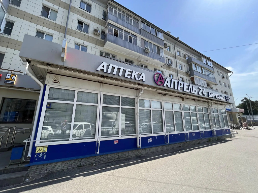 Апартаменты на улице Декабристов 100