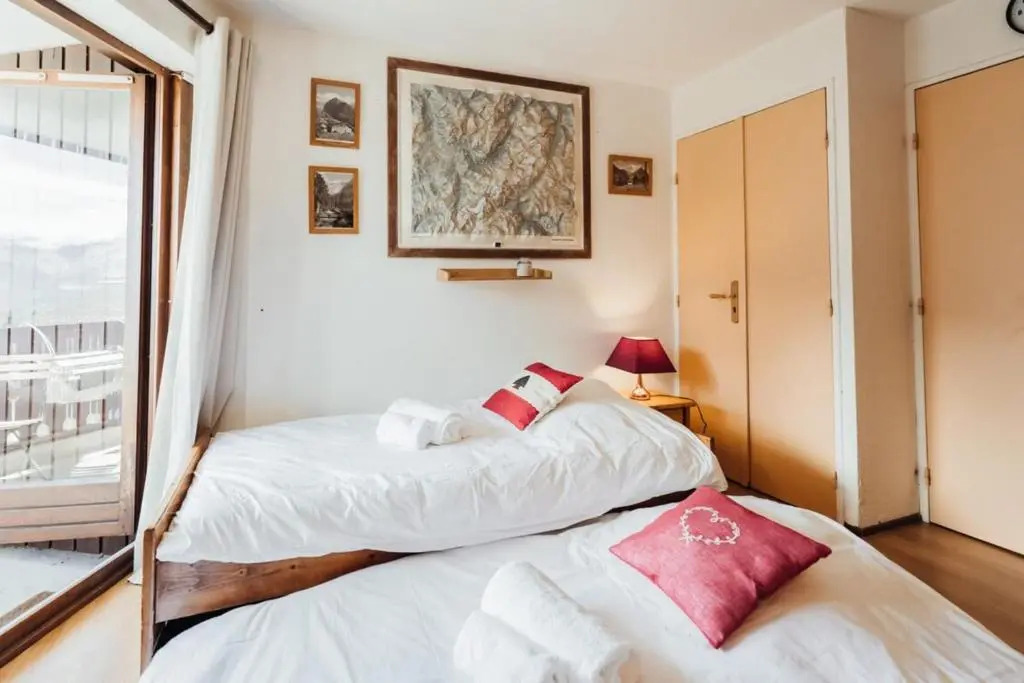 Furnished studio at the foot of the slopes with a balcony & mountains view