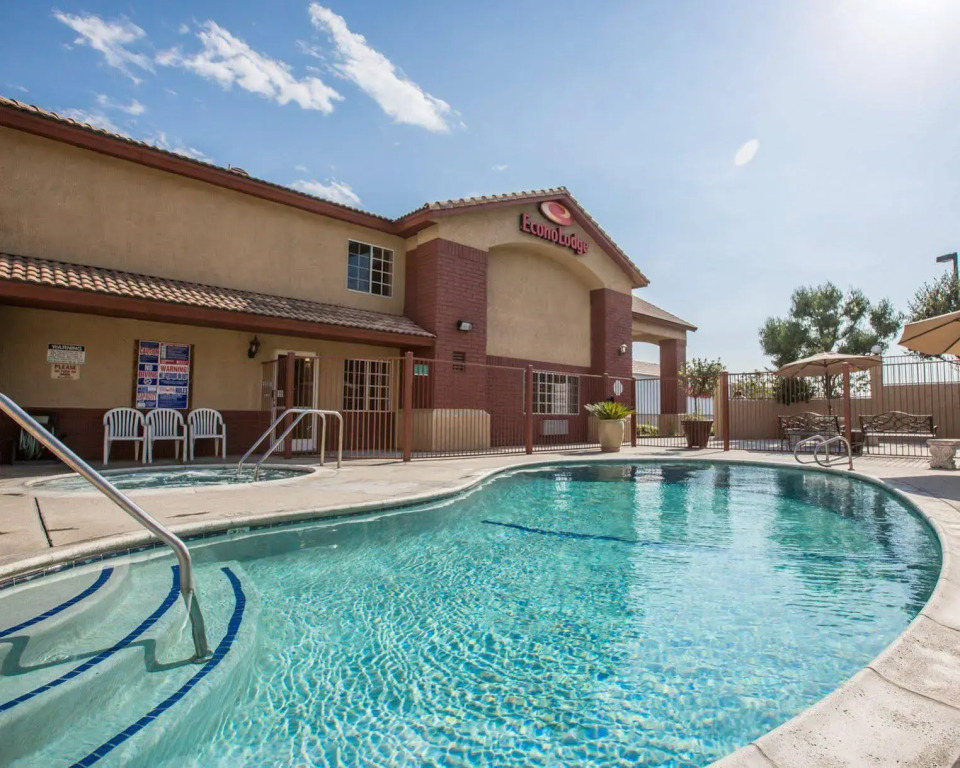 Econo Lodge Fontana