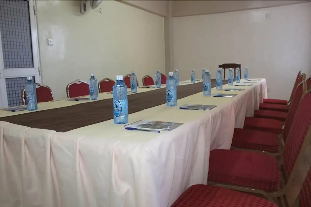 Shalom Hotel