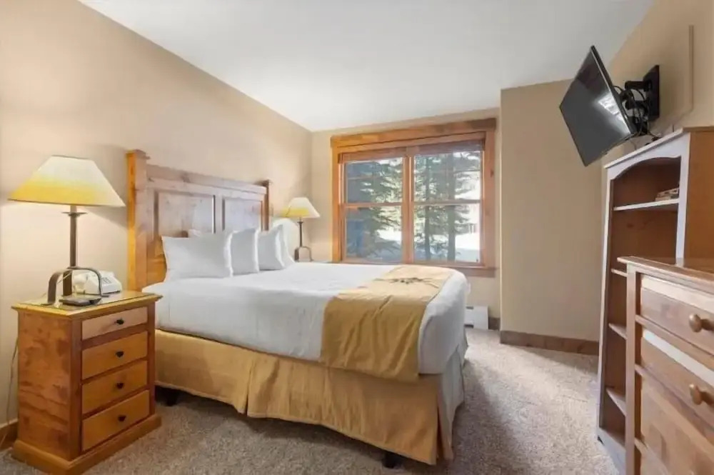 2 Bedroom Condo At The Springs In River Run Village