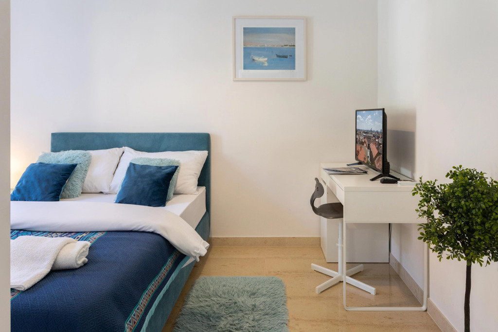 Beautiful Room near Kvaternik Square