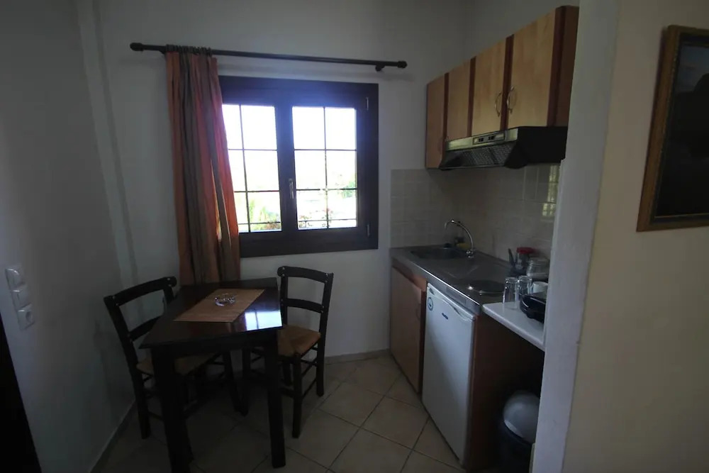 Artemis Apartments