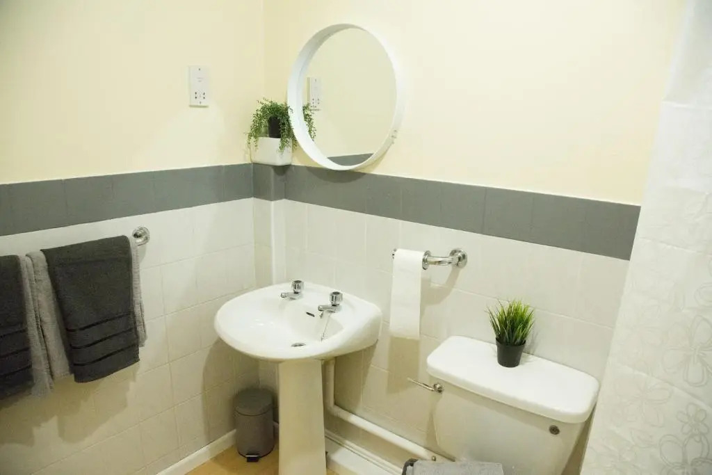 Central Penthouse in Converted Church - Free parking - Free WiFi