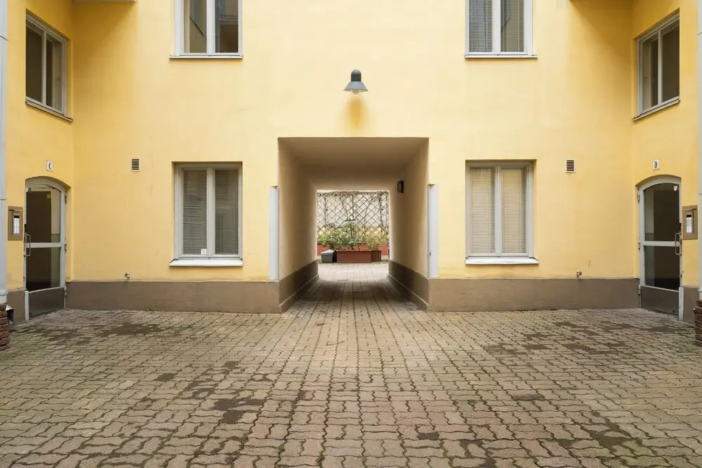 Renovated Top Floor Studio in Kallio