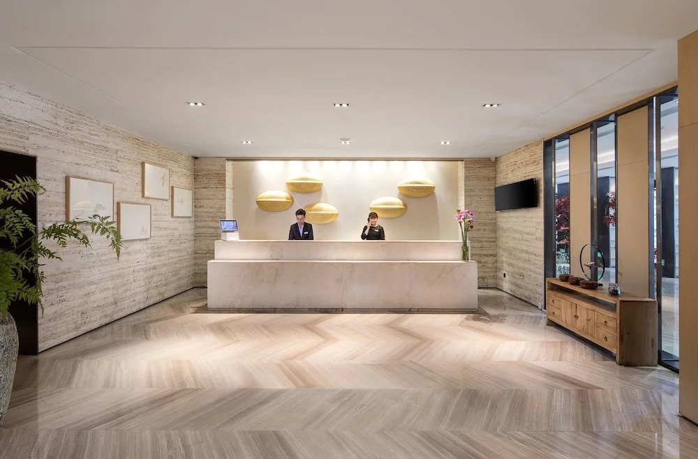 Mercure Hotel Dalian-Friendship Square