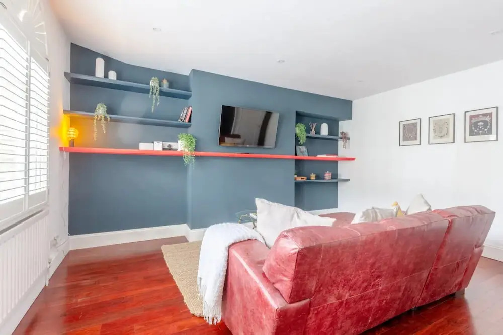 Stylish 2 Bedroom Apartment Beside Putney Station