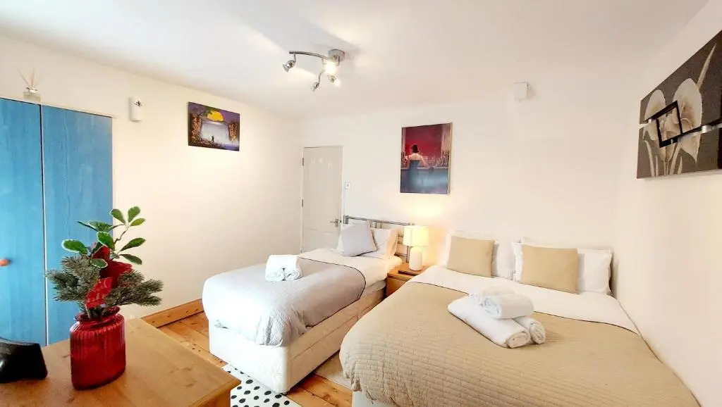 Alexandra Villa- Perfect For Longer Stays!!