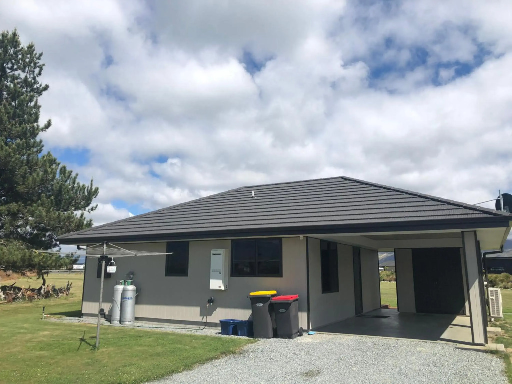 Twizel - Apartment on Woodley