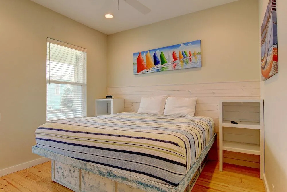 Shore To Love IT Ov36 4 Bedrooms 3.5 Bathrooms Home