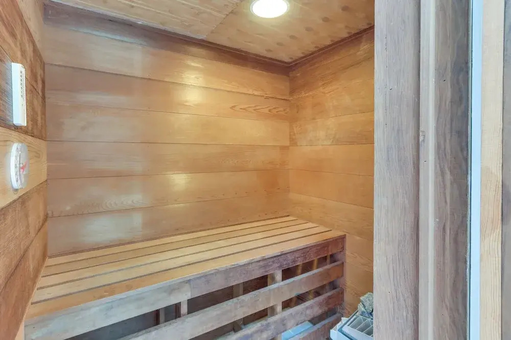 House w/ Private Pool Inside Sea Pines Resort!