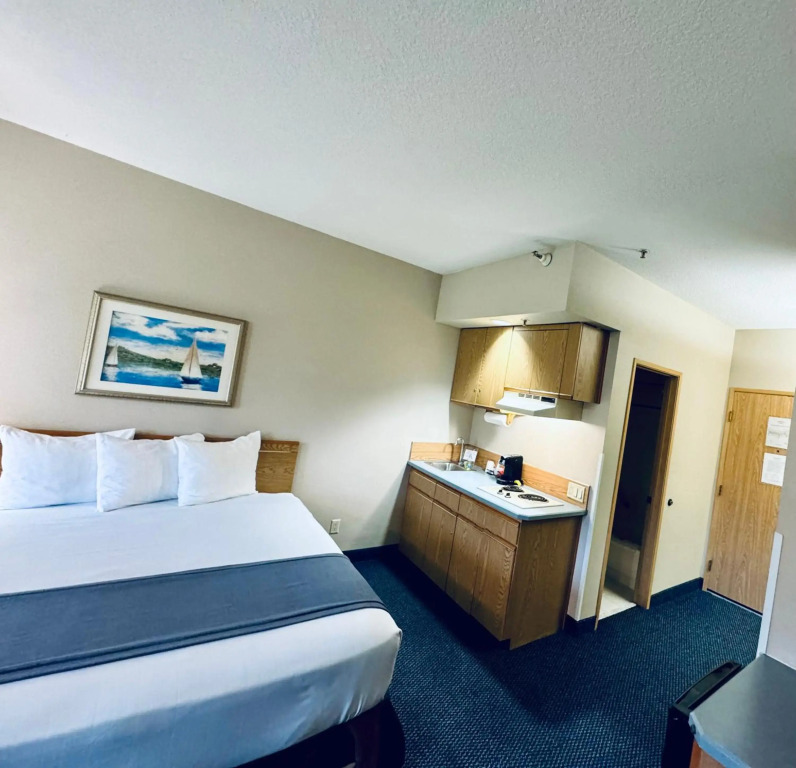 The Tillamook Inn