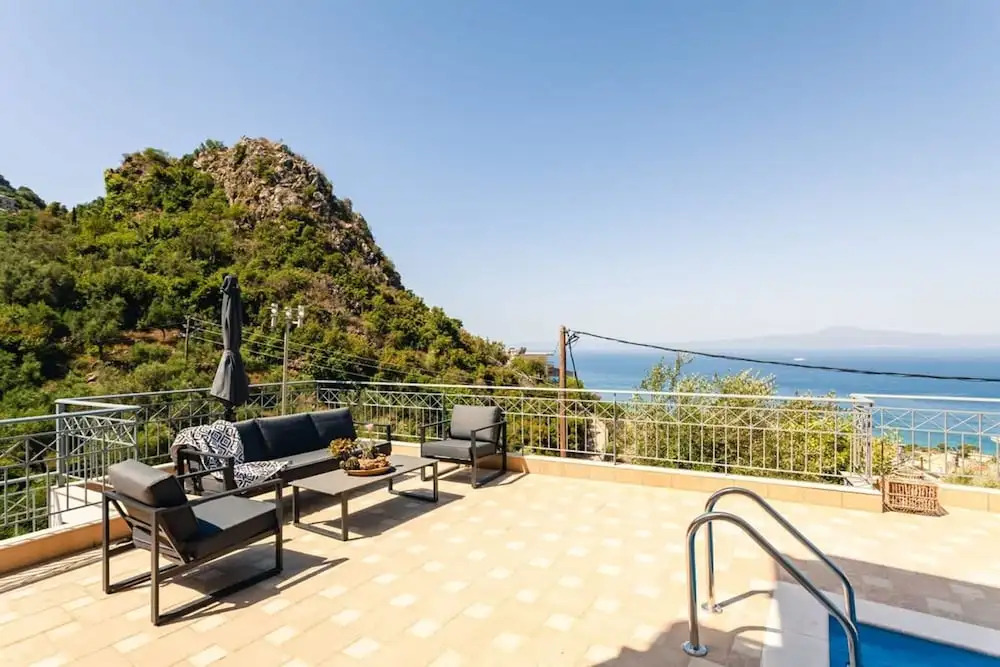 Aigli Luxury Villa - Seaview Panoramic Retreat