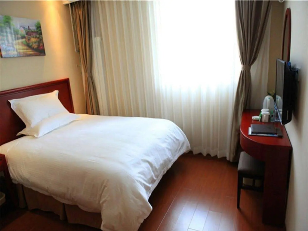 GreenTree Inn Shenyang Shengjing Hospital Branch