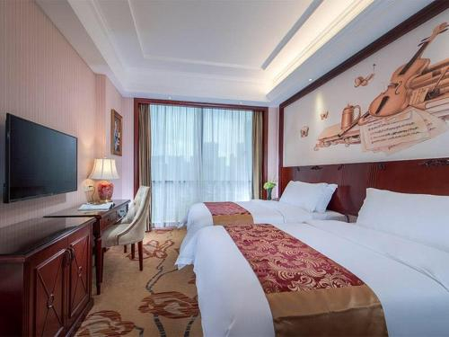 Vienna Hotel Shenzhen Longzhu